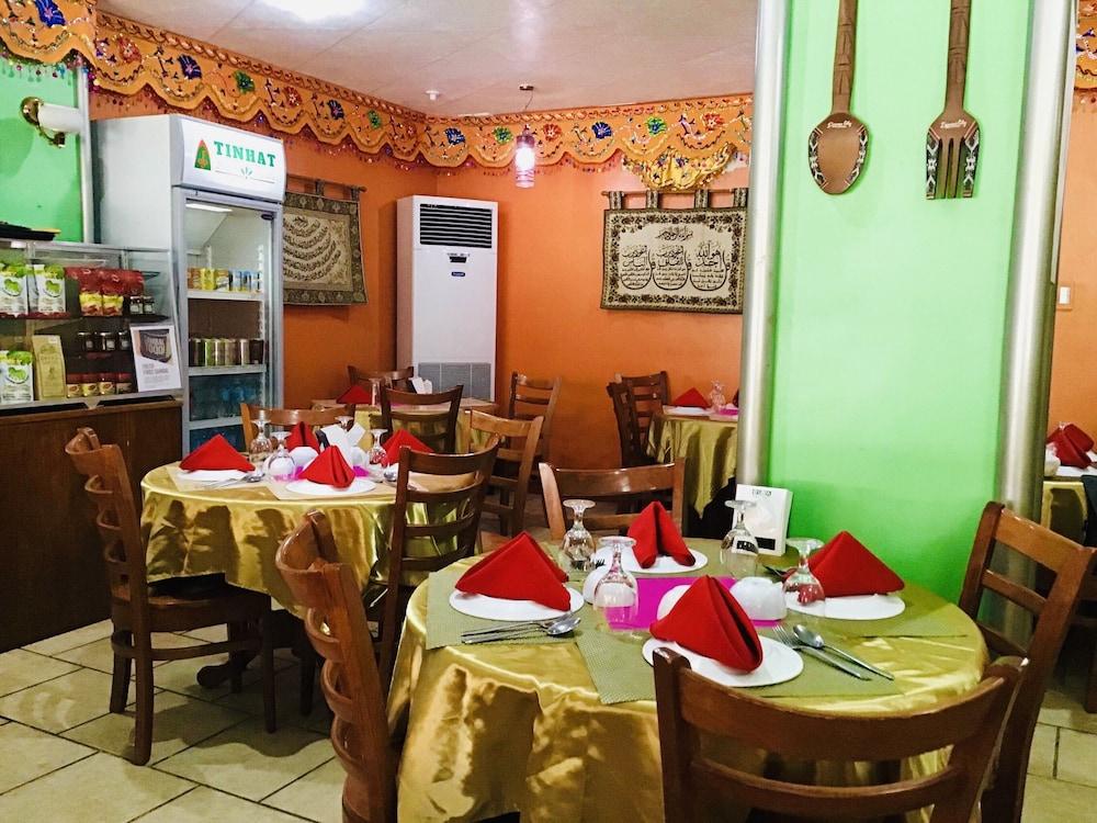 Tinhat Halal حلال Certified Boutique Hotel And Restaurant Davao City Exterior foto