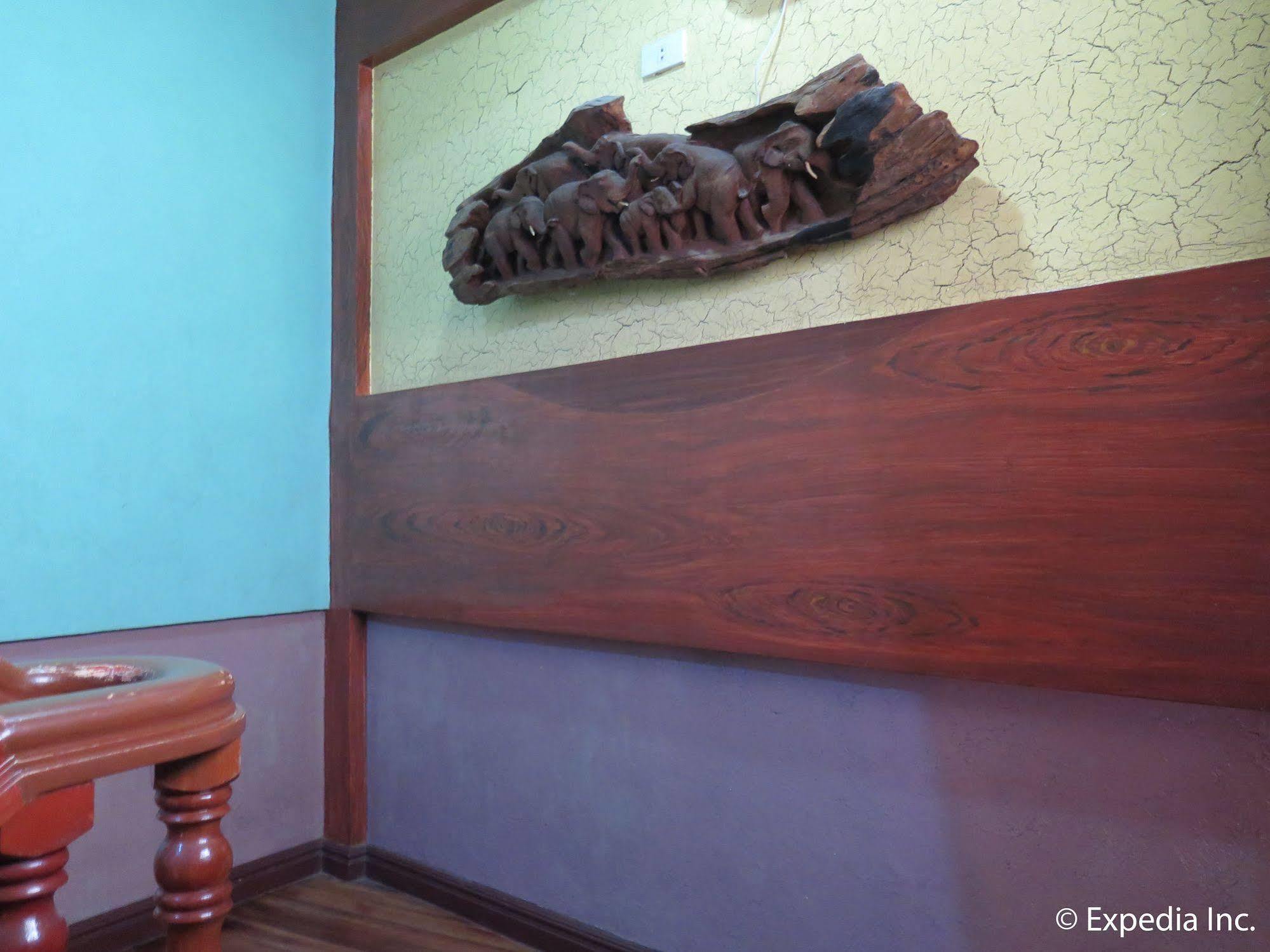 Tinhat Halal حلال Certified Boutique Hotel And Restaurant Davao City Exterior foto